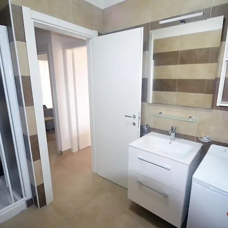 Mediterraneo * Lido delle Nazioni